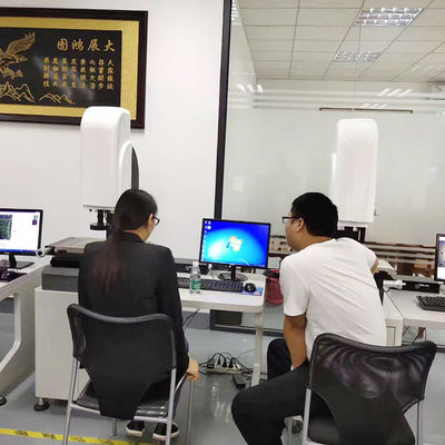 3um دقة VMM آلة قياس الفيديو للكهرباء البلاستيك