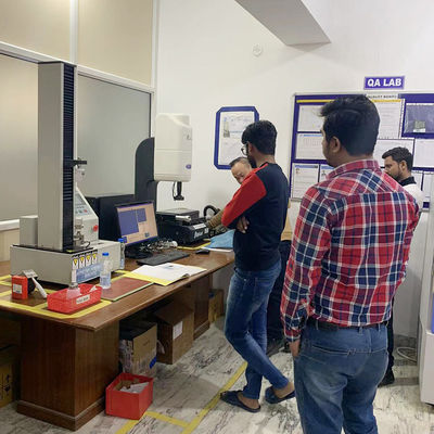 نوع جسر الرافعة التلقائي CMM ، أداة قياس ثلاثية الأبعاد مع مسبار اللمس
