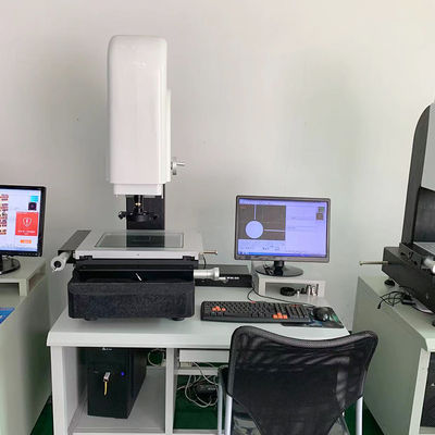 آلة قياس الرؤية البصرية ثنائية الأبعاد ، معدات قياس CMM دقة 3um