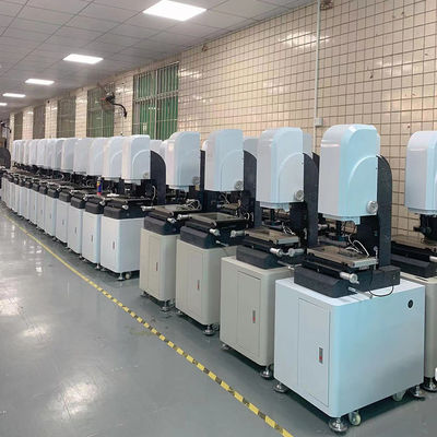 3um دقة دليل CMM آلة عالية الدقة لاختبار القوالب المعدنية