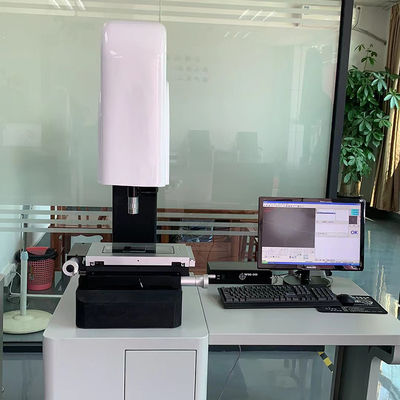 3um دقة دليل CMM آلة عالية الدقة لاختبار القوالب المعدنية